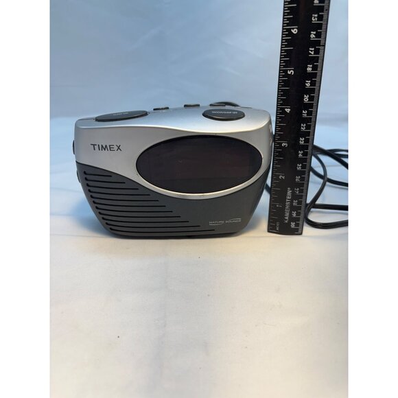 Timex Nature Sounds T-130S Alarm Clock - Picture 3 of 10